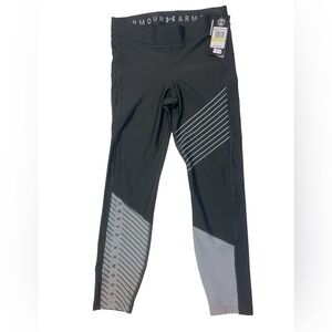 NWT Under Armor Women’s Leggings size Medium compression pants